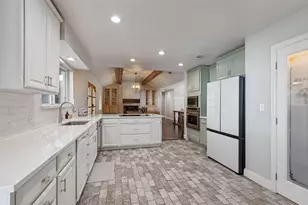 3700 Woodmont Ct, Bedford, TX 76021 - Photo 7