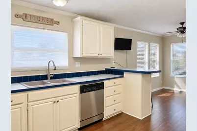 301 S Coppell Road #5-1, Coppell, TX 75019 - Photo 3