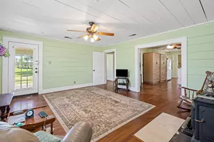708 E Pine St, Edgewood, TX 75117 - Photo 5
