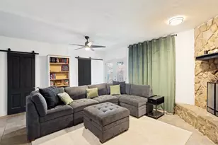 809 Meadowlark Dr, Mansfield, TX 76063 - Photo 5