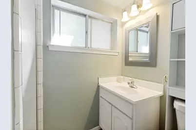 809 Meadowlark Drive, Mansfield, TX 76063 - Photo 11