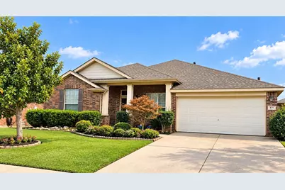 835 Roaring Springs Road, Grand Prairie, TX 75052 - Photo 1
