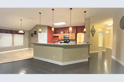 835 Roaring Springs Road, Grand Prairie, TX 75052 - Photo 9