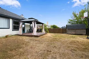 849 Canyon Cove Dr, Burleson, TX 76028 - Photo 31