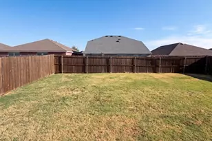 3029 Adrian Creek Dr, Little Elm, TX 75068 - Photo 15