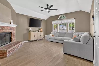 5413 Cornell Avenue, River Oaks, TX 76114 - Photo 7