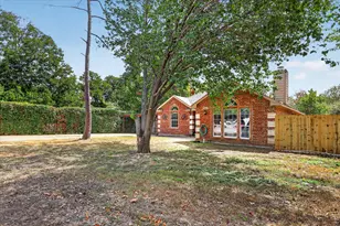 5413 Cornell Ave, River Oaks, TX 76114 - Photo 3