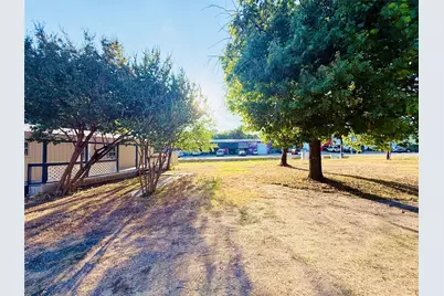900 Stephie Ann Court, Arlington, TX 76002 - Photo 5