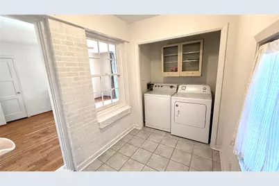 6815 E Grand Avenue, Dallas, TX 75223 - Photo 13