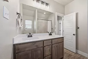 110 Oak View Dr, Godley, TX 76044 - Photo 17