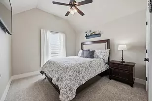110 Oak View Dr, Godley, TX 76044 - Photo 15