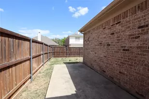 12618 Red Hawk Dr, Frisco, TX 75033 - Photo 33