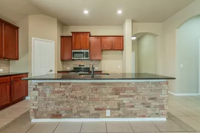 712 Cheryl Street, Crowley, TX 76036 - Photo 7