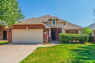 712 Cheryl St, Crowley, TX 76036 - Photo 1