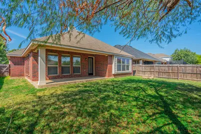 712 Cheryl Street, Crowley, TX 76036 - Photo 25