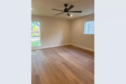3225 Collins Boulevard, Garland, TX 75044 - Photo 11