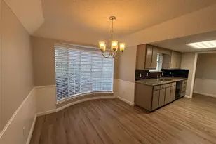 5912 Pleasant Hill Dr, Arlington, TX 76016 - Photo 7