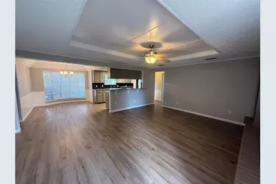 5912 Pleasant Hill Drive, Arlington, TX 76016 - Photo 5