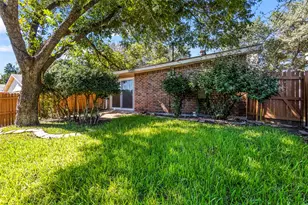 3505 S Columbine Ln, Grand Prairie, TX 75052 - Photo 23
