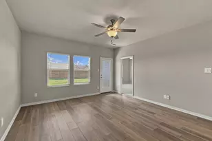 1203 Bridgewalk Dr, McKinney, TX 75071 - Photo 11