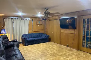 818 E Elm St, Hillsboro, TX 76645 - Photo 9