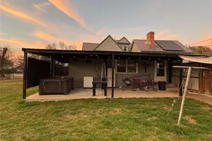 818 E Elm St, Hillsboro, TX 76645 - Photo 23