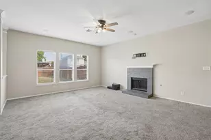 517 Azalea Dr, Glenn Heights, TX 75154 - Photo 7