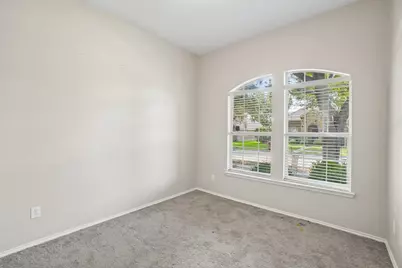 517 Azalea Drive, Glenn Heights, TX 75154 - Photo 29