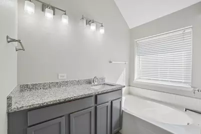 517 Azalea Drive, Glenn Heights, TX 75154 - Photo 23