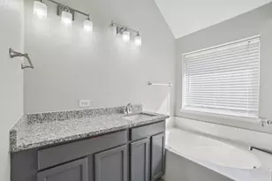 517 Azalea Dr, Glenn Heights, TX 75154 - Photo 23