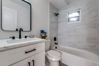 5917 Gaston Avenue #211, Dallas, TX 75214 - Photo 11
