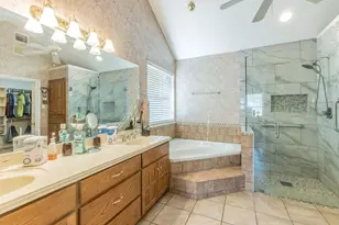 704 Saratoga Dr, Robinson, TX 76706 - Photo 11