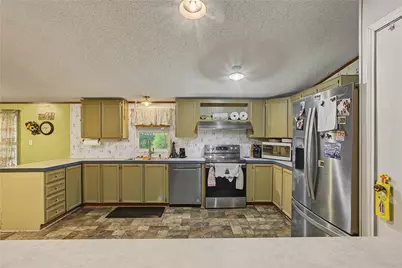 6005 Vinery Lane, Joshua, TX 76058 - Photo 9