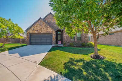 3005 Dry Creek Court, Decatur, TX 76234 - Photo 1