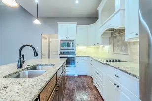 3005 Dry Creek Ct, Decatur, TX 76234 - Photo 5