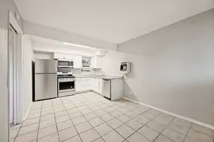 1001 W Elm St, Denison, TX 75020 - Photo 5