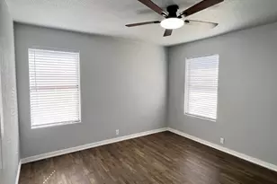 725 E Main St, Denison, TX 75021 - Photo 11