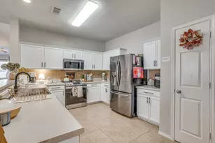 212 Bison Meadow Dr, Waxahachie, TX 75165 - Photo 5