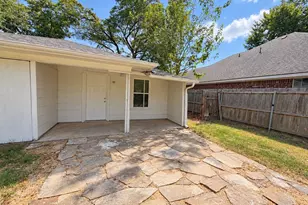 1613 N College St, McKinney, TX 75069 - Photo 23
