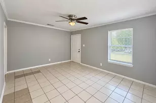 1613 N College St, McKinney, TX 75069 - Photo 7