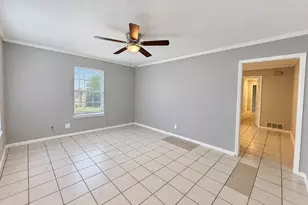 1613 N College St, McKinney, TX 75069 - Photo 5