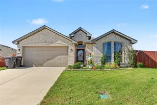 1400 Quail Crk Dr, Cleburne, TX 76033 - Photo 1