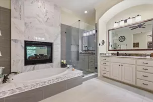 2809 Creekway Dr, Carrollton, TX 75010 - Photo 7