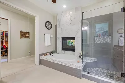 2809 Creekway Drive, Carrollton, TX 75010 - Photo 17