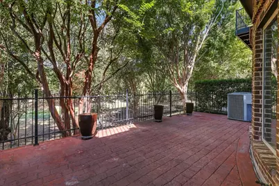 2809 Creekway Drive, Carrollton, TX 75010 - Photo 29
