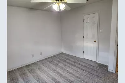 326 N Scullin Avenue, Denison, TX 75020 - Photo 9