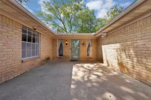 2004 Stefani Ct, Arlington, TX 76013 - Photo 3