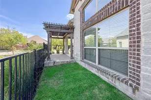 915 Birds Fort Trail, Arlington, TX 76005 - Photo 15