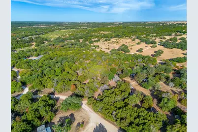 5816 Oak Creek Court, Lipan, TX 76462 - Photo 11
