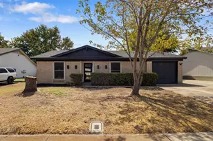 1520 Monaco Dr, Lewisville, TX 75067 - Photo 1